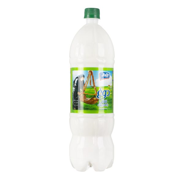 دوغ سنتی گرمادیده بدون گاز با طعم پونه 1.5 لیتری هراز